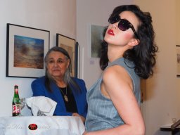 Fashion Show in der Contemplor Galerie Wien am 16. 03. 2024